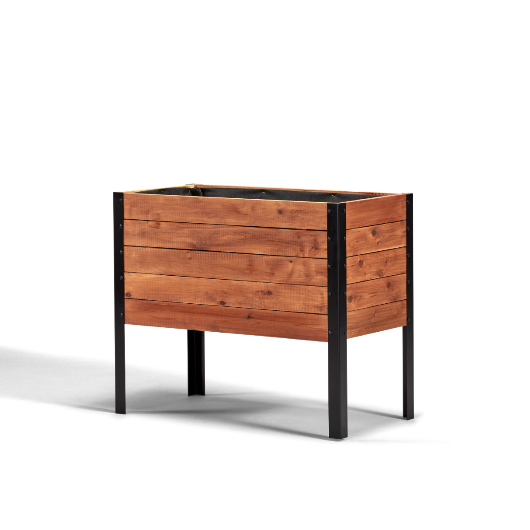 UV-Protection Kit – rectangular cedar planter box for outdoor and garden use