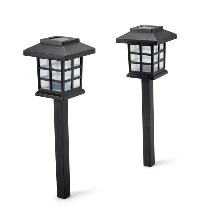 Classic Solar Garden Light – rectangular cedar planter box for outdoor and garden use