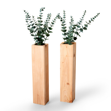 Cedar Wall Planter – rectangular cedar planter box for outdoor and garden use