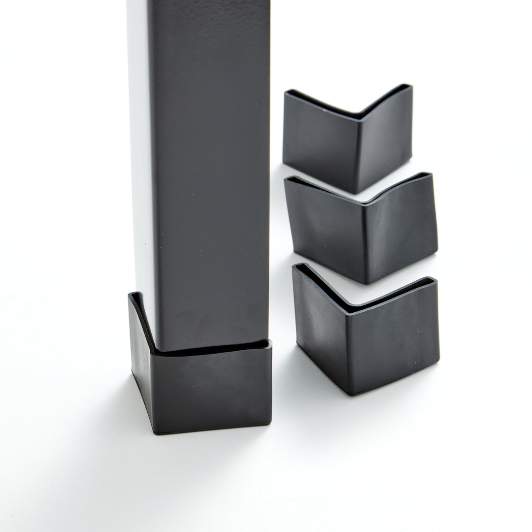 Sleeve Feet – rectangular cedar planter box for outdoor and garden use